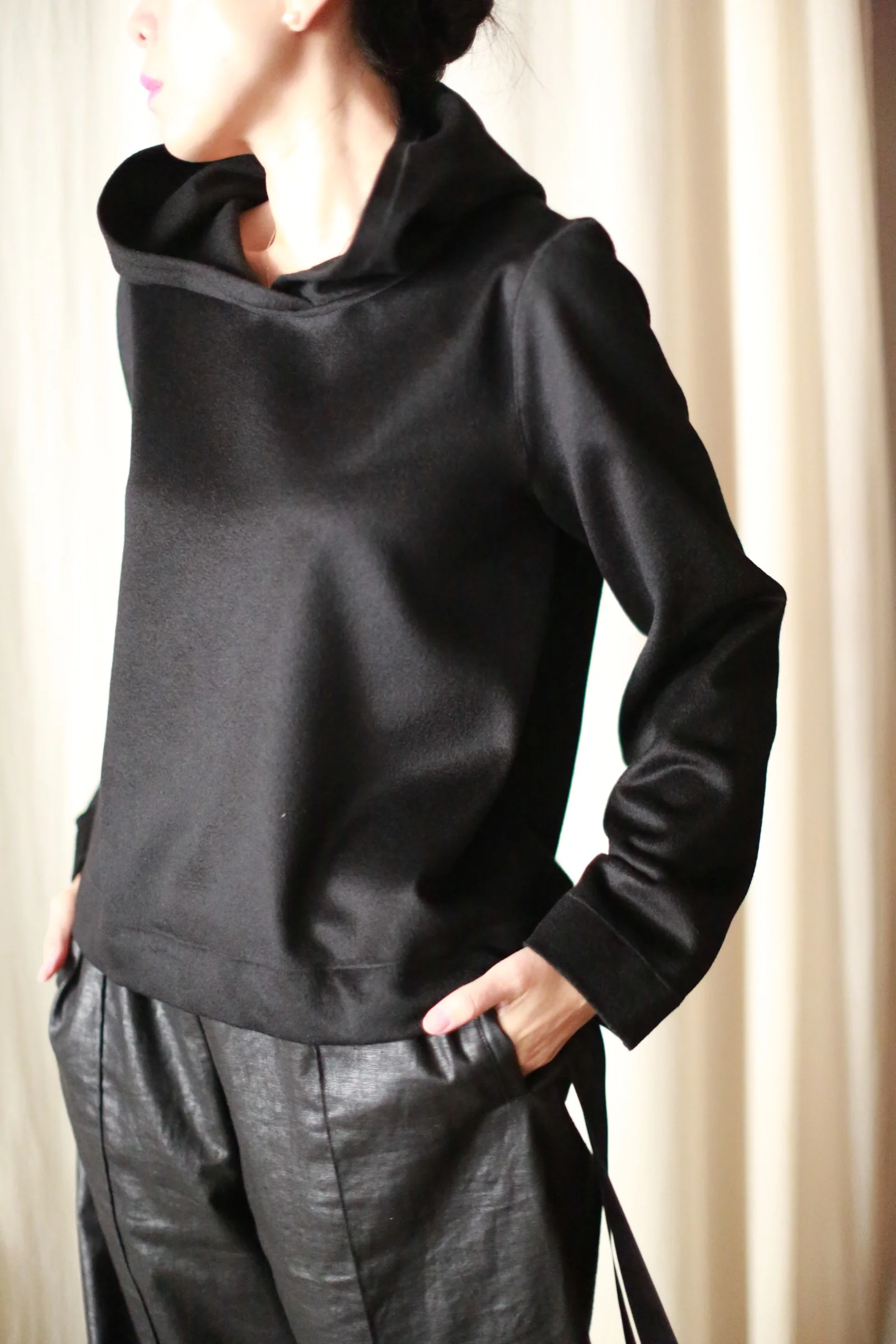 Alex Hoodie | Black - Image 4