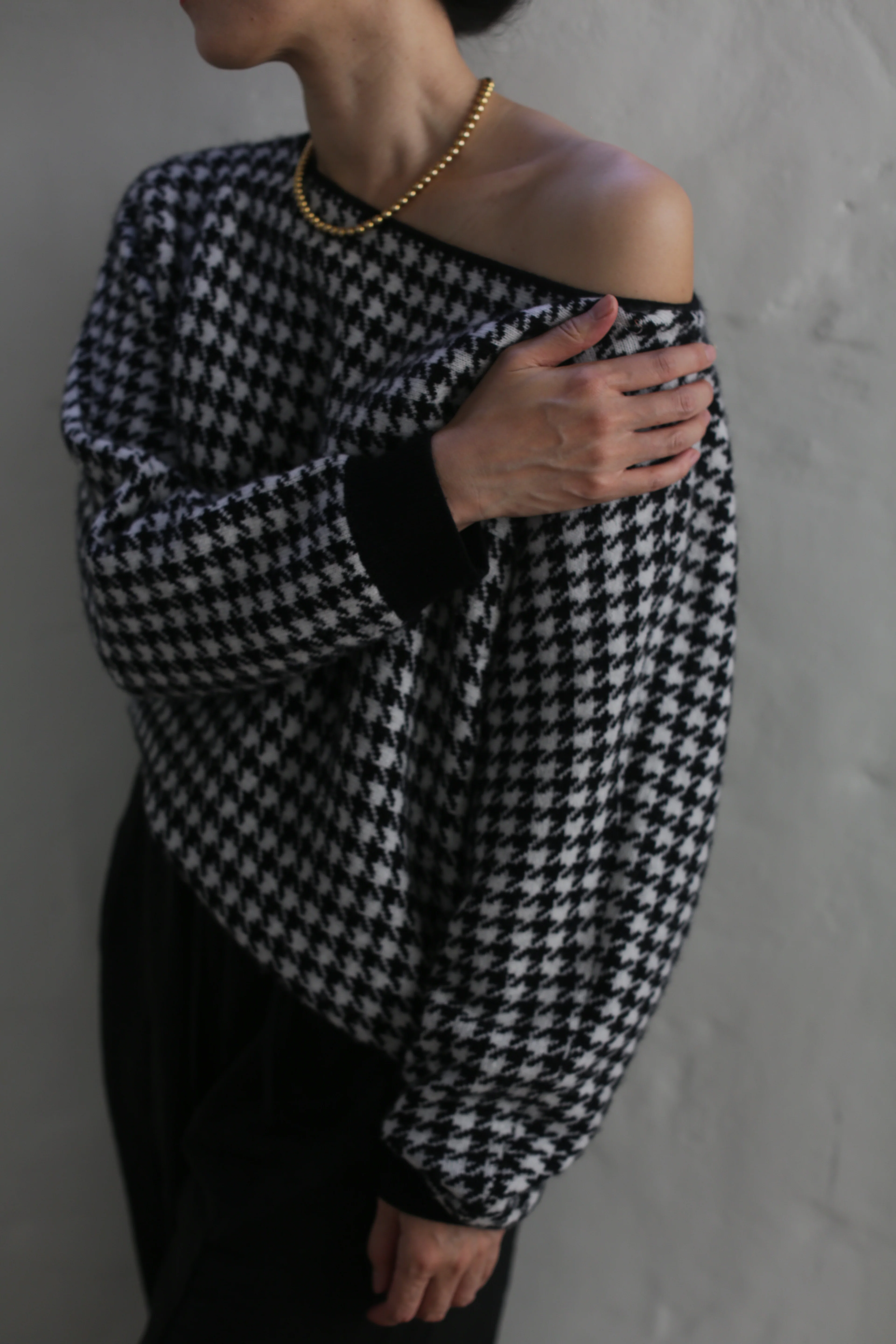Ballerina's Cashmere Sweater | Houndstooth Jacquard - Image 3