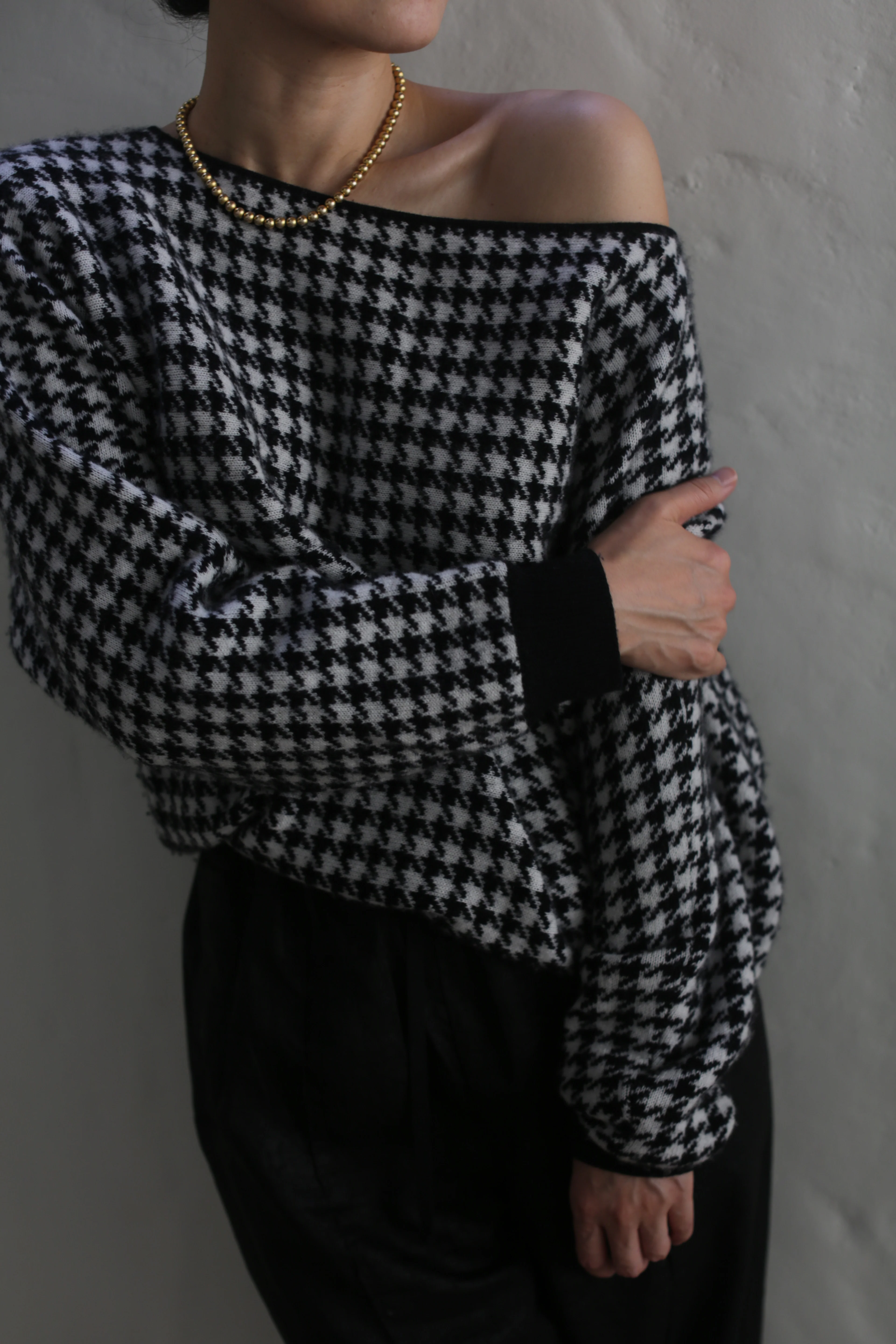 Ballerina's Cashmere Sweater | Houndstooth Jacquard - Image 4