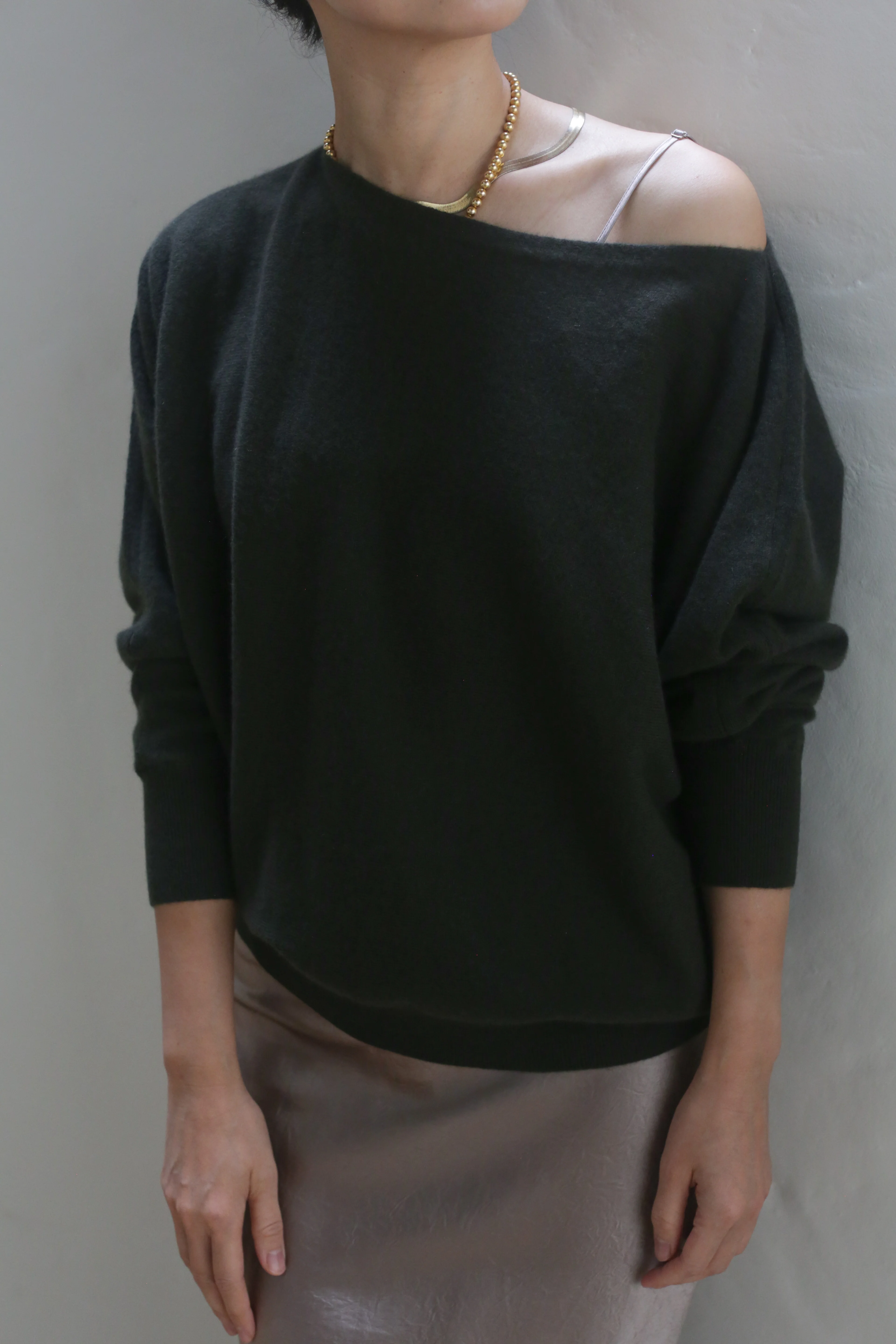 Ballerina's Cashmere Sweater | Olive - Image 3