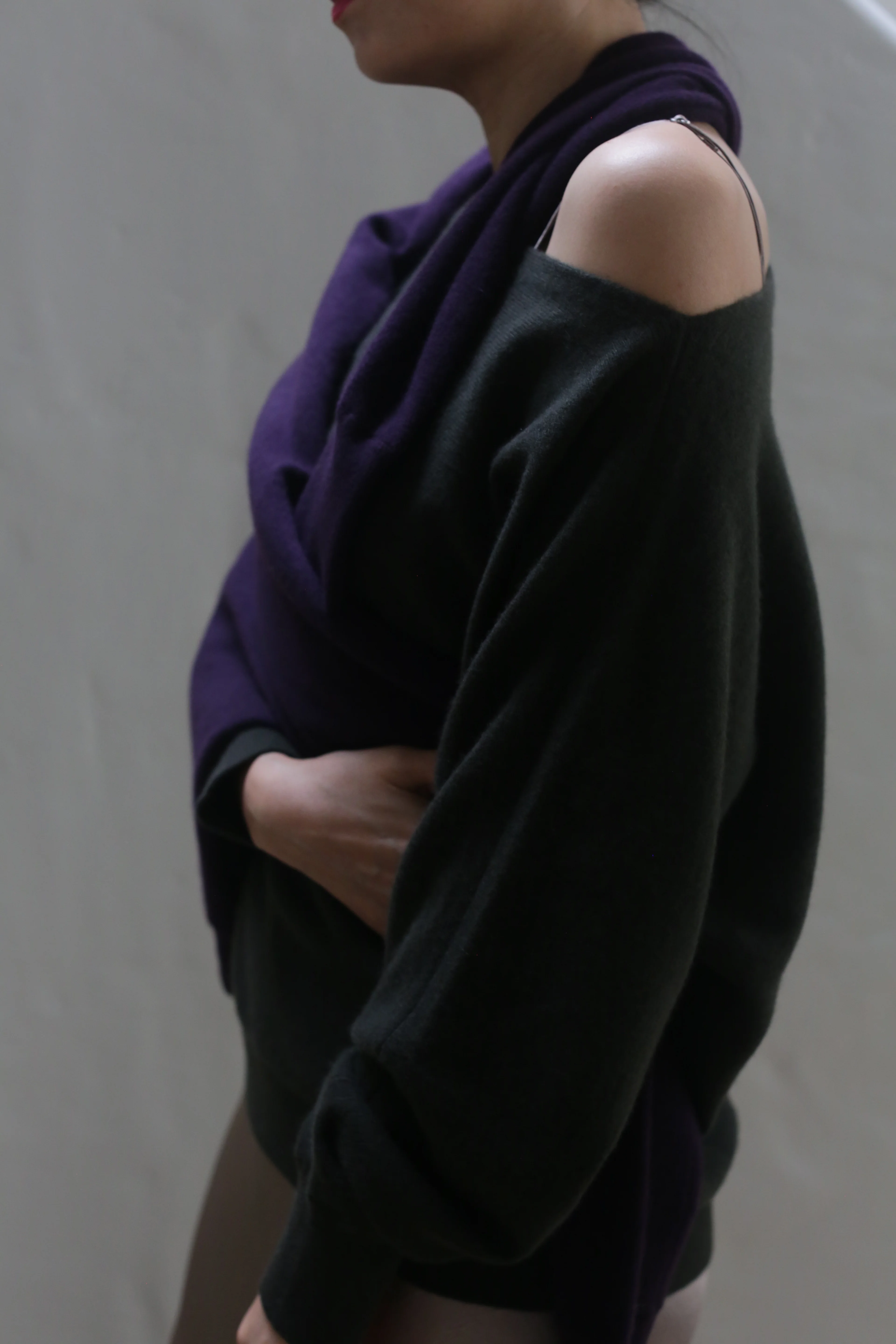 Ballerina's Cashmere Sweater | Olive - Image 6