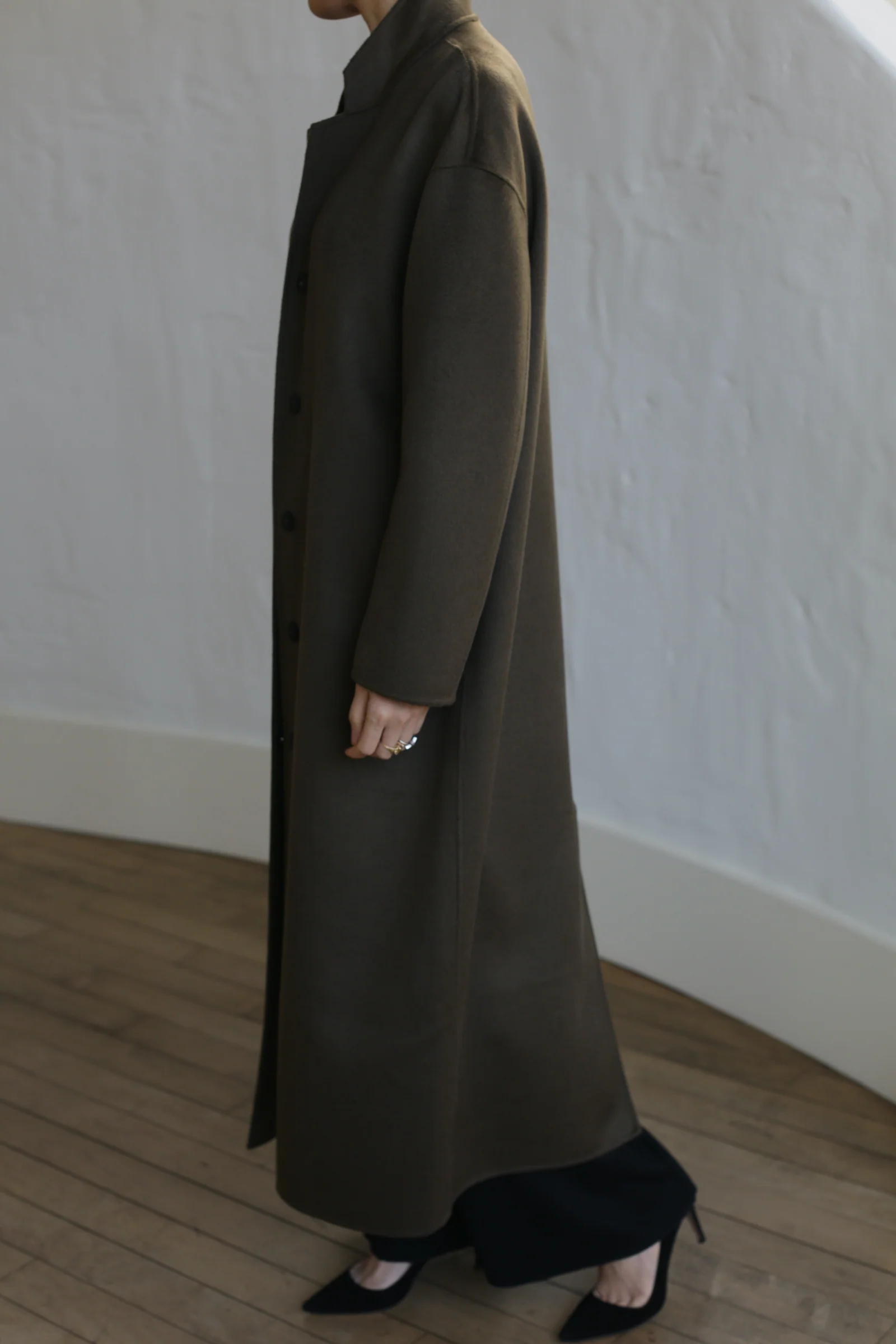 Bamford Long Double-face Cashmere | Olive - Image 4