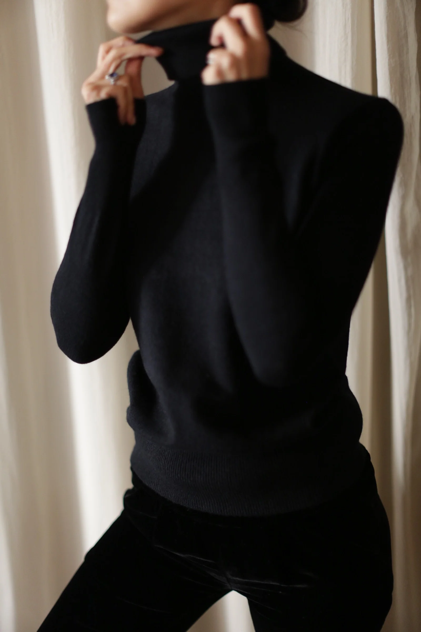 Cashmere Turtleneck - Image 6