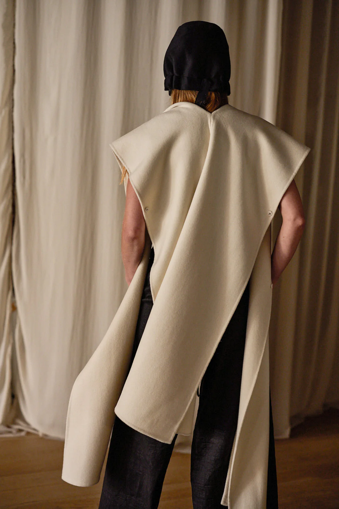 Doubleface Cashmere X-Cape - Image 7