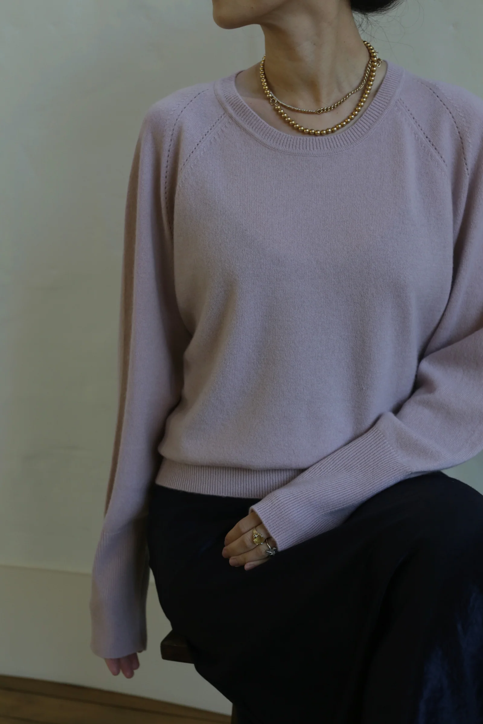 Raglan Crewneck Cashmere Sweater | Peony - Image 4