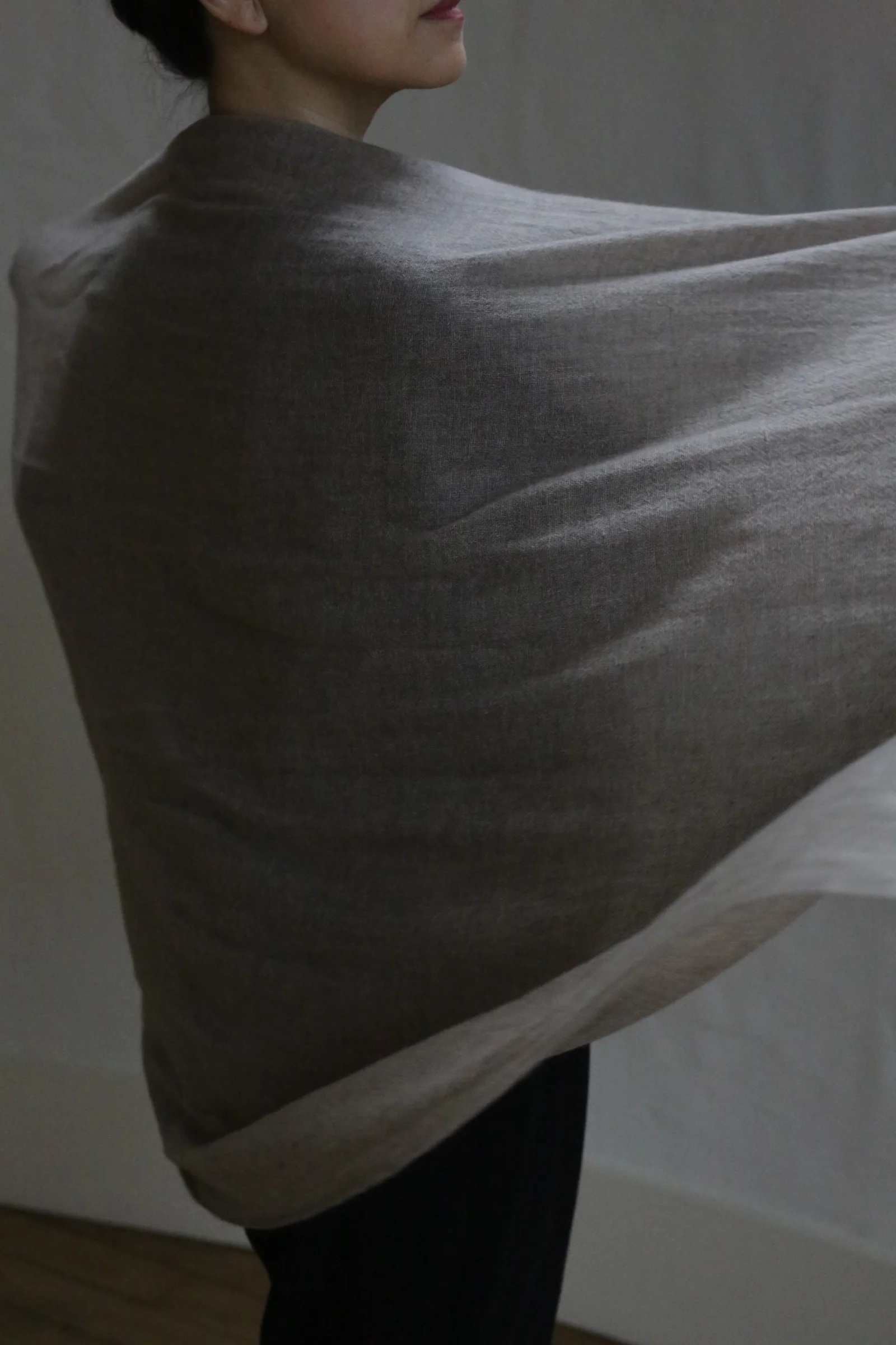 Tissue Weight Cashmere Scarf | Natural - Image 3