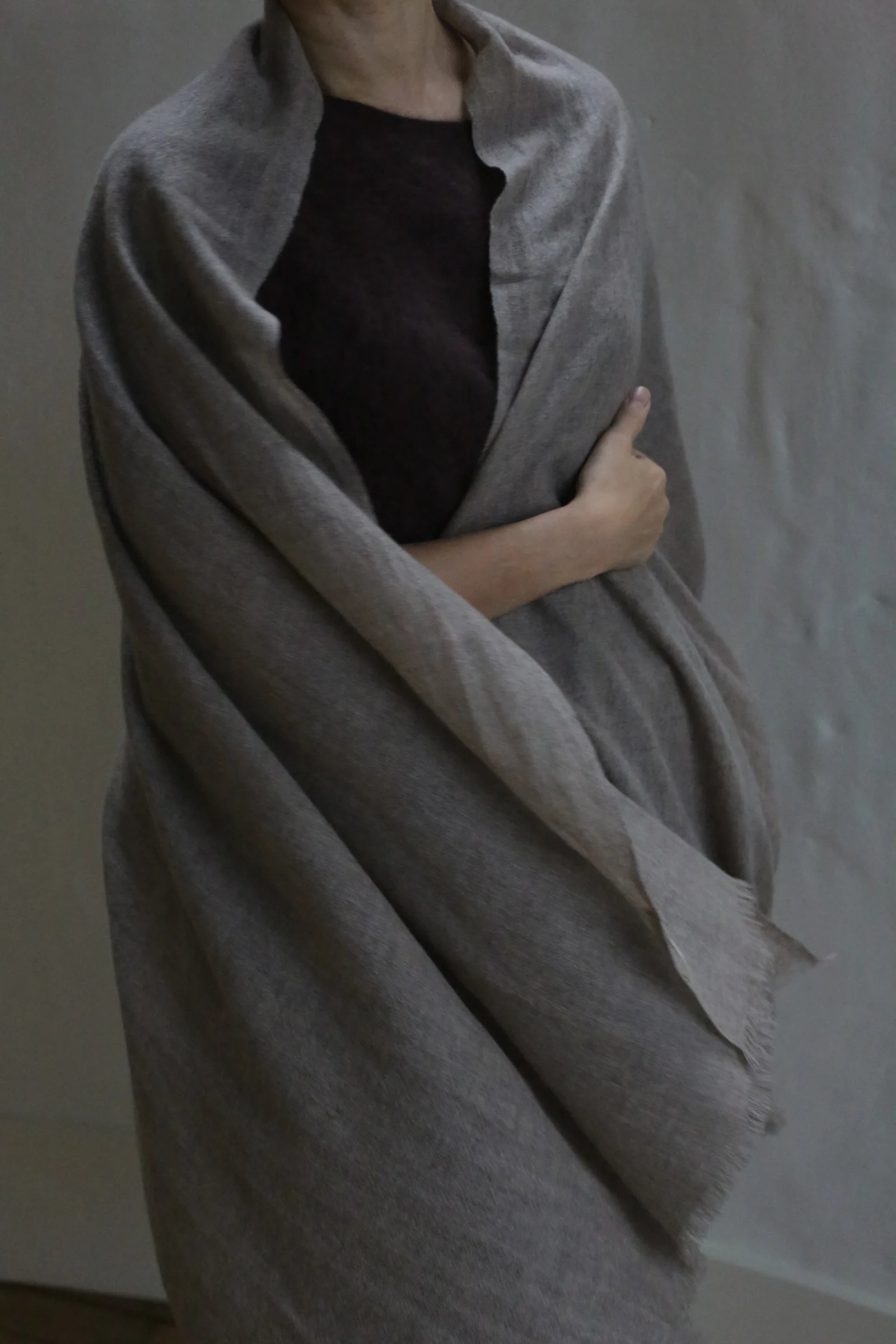 Tissue Weight Cashmere Scarf | Natural - Image 4