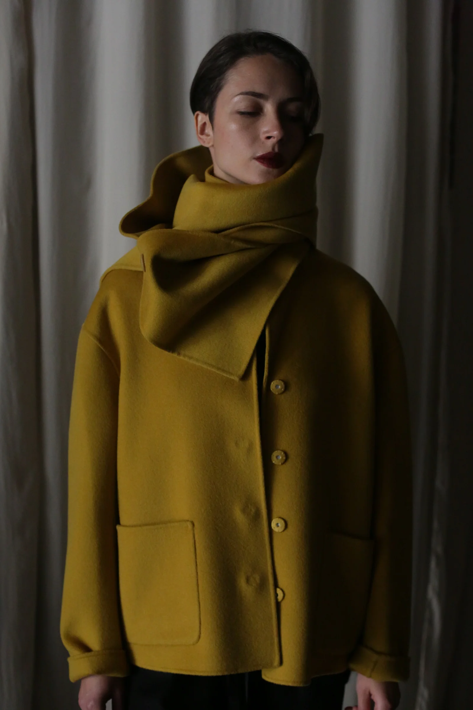 X Scarf - Double-face Cashmere | Saffron - Image 4